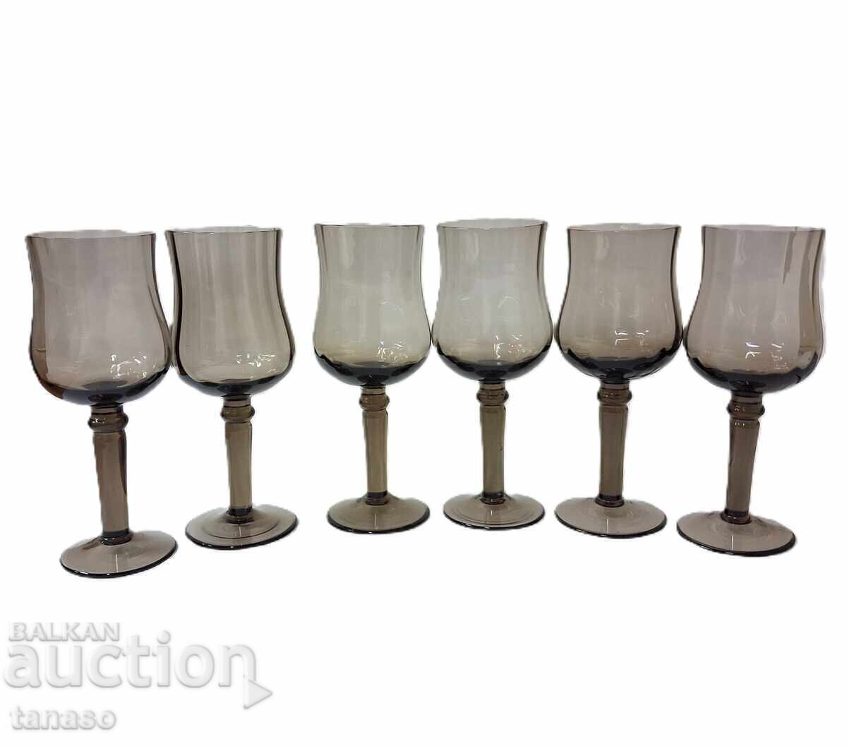 Σετ από 6 ποτήρια κρασιού - "καπνιστό" κρύσταλλο χωρίς μόλυβδο με τιμή 70.00 BGN | € 35.79