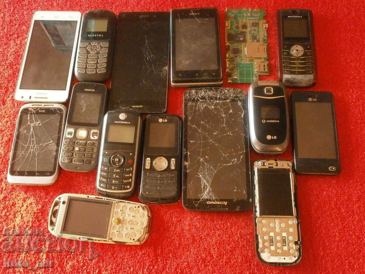 ELECTRONIC SCRAP - OLD PHONES ELECTRONIC SCRAP - OLD PHONES