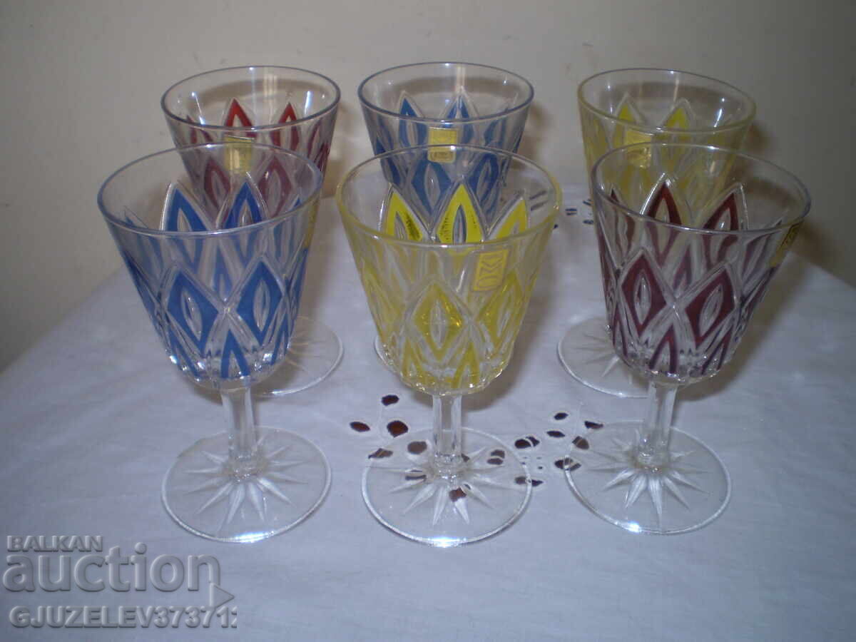 Auction  6 Colorful Liqueur Glasses VMC France Reims Harlequin