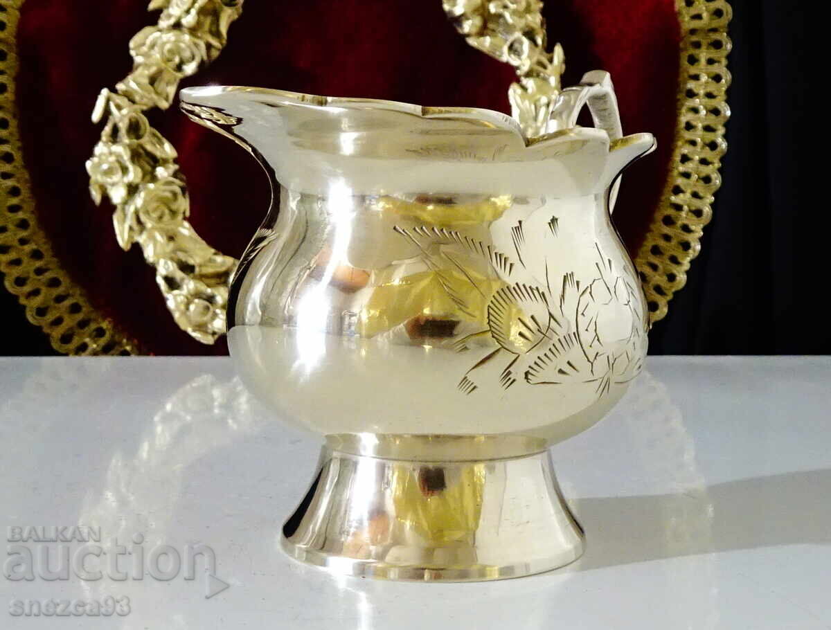 Victorian bronze jug, pitcher, engraved with price 39.00 BGN | € 19.94