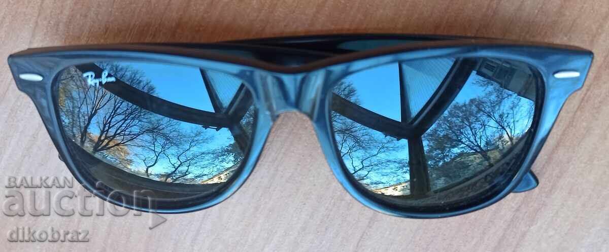 Ray-Ban Wayfarer model glasses - for gluing - from a penny