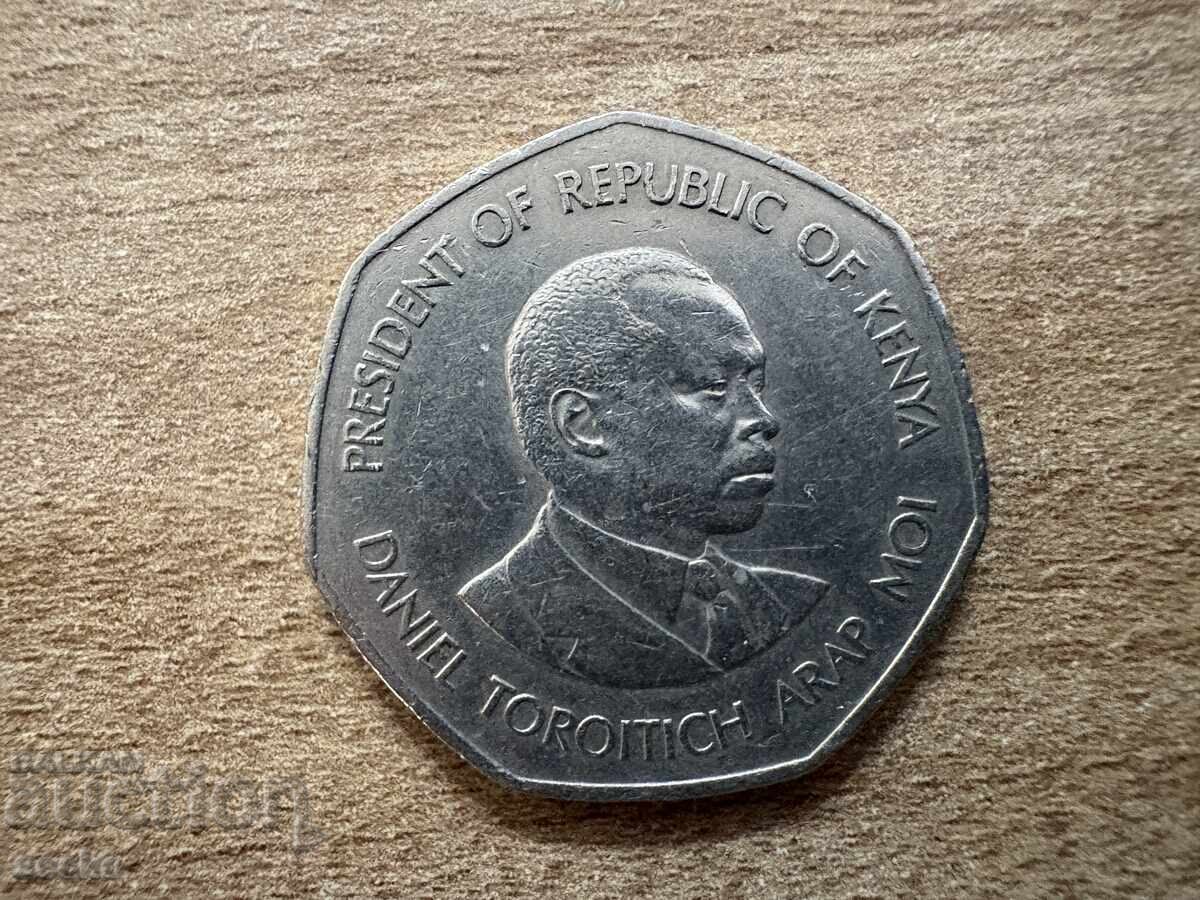 Кения - 5 шилинга (1985) с цена 0.70 лв. | € 0.36