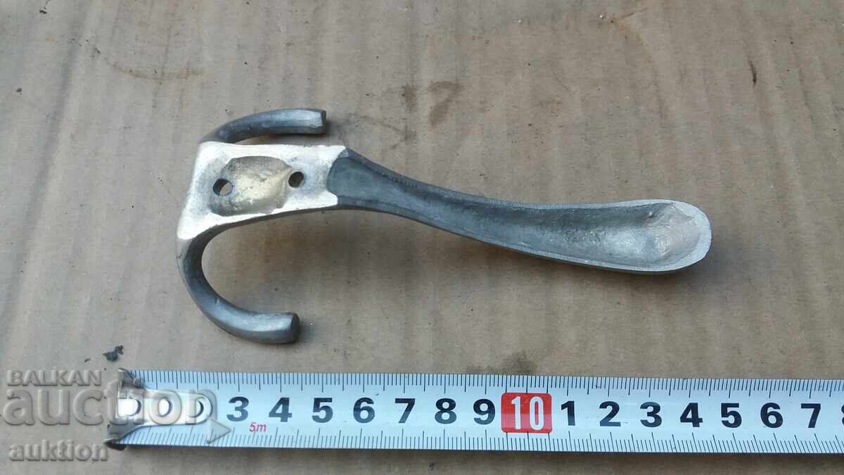 LOT OF 5 SOLID BRONZE HANGERS - 6