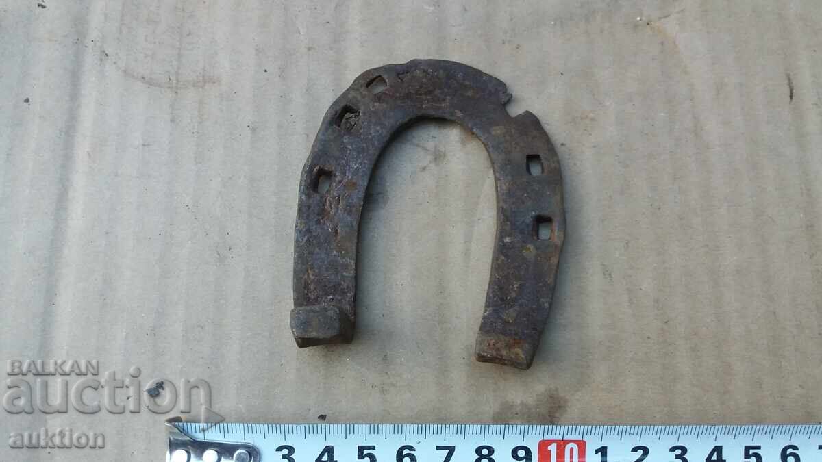 OLD HORSESHOE