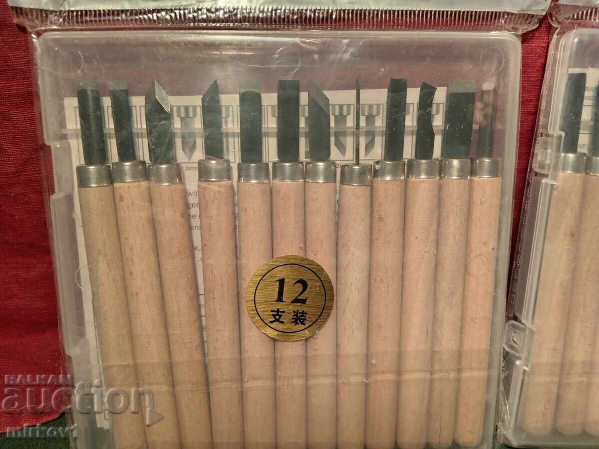 Two sets of wood carving chisels with price 26.00 BGN | € 13.29