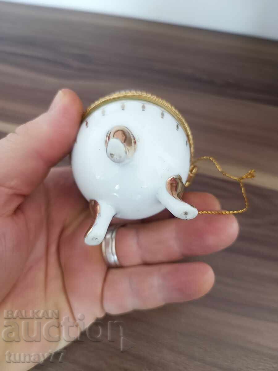 ВИНТИЖ ПОРЦЕЛАНОВО ЯЙЦЕ без забележки - 5 ВИНТИЖ ПОРЦЕЛАНОВО ЯЙЦЕ без забележки - 5