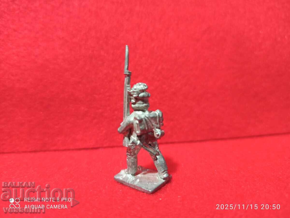 Old lead soldier from the 50s unpainted Kinder detailed with price 12.00 BGN | € 6.14 Old lead soldier from the 50s unpainted Kinder detailed with price 12.00 BGN | € 6.14
