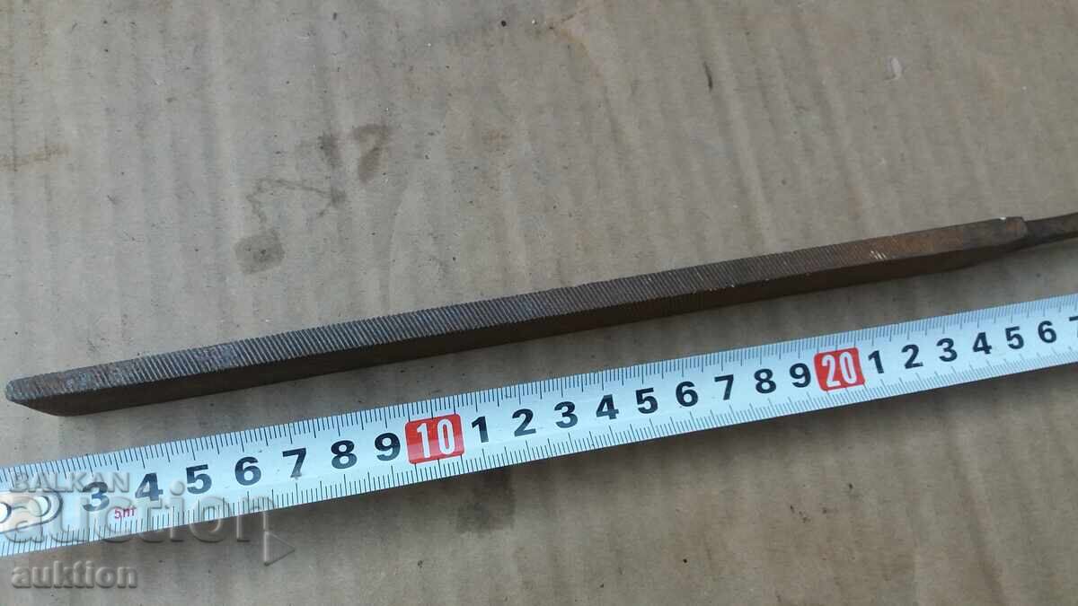 OLD SAW TOOL - 5