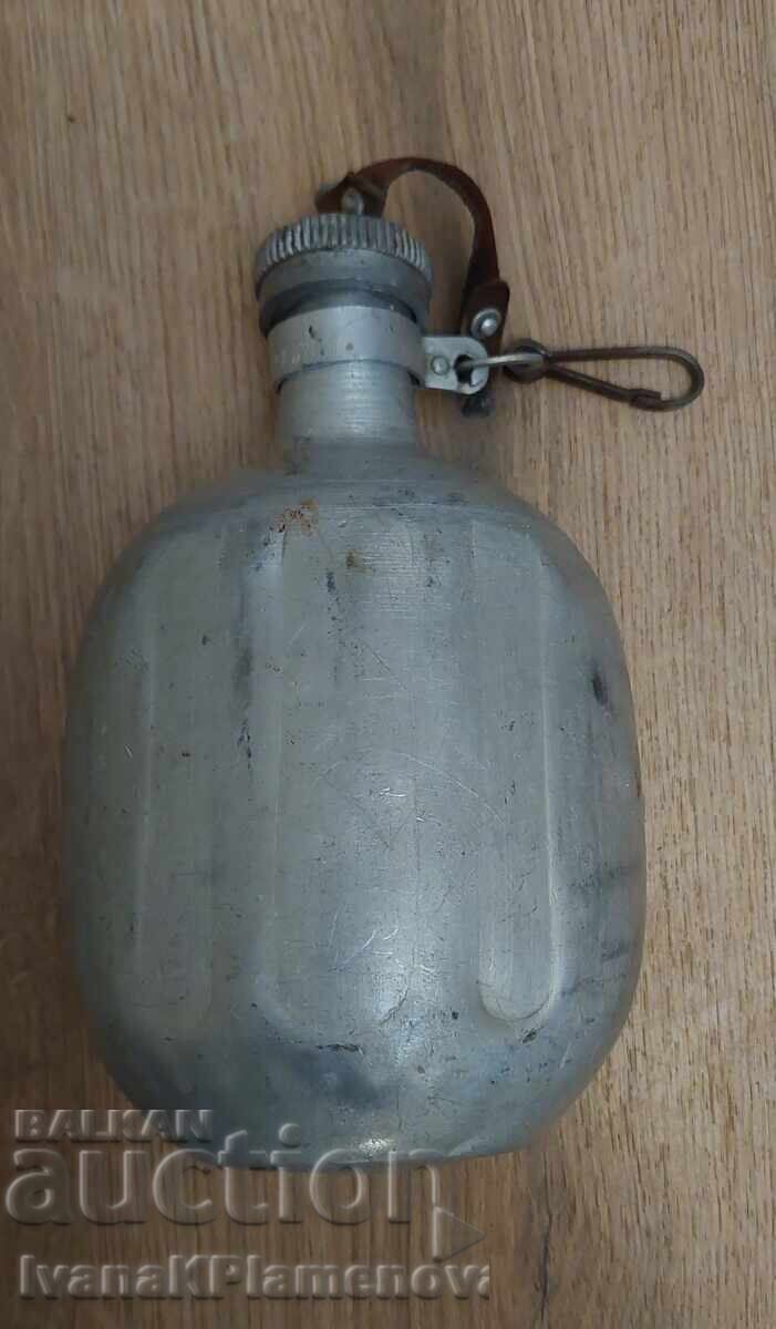 Canistra retro pentru colecționari aluminiu Canistra retro pentru colecționari aluminiu