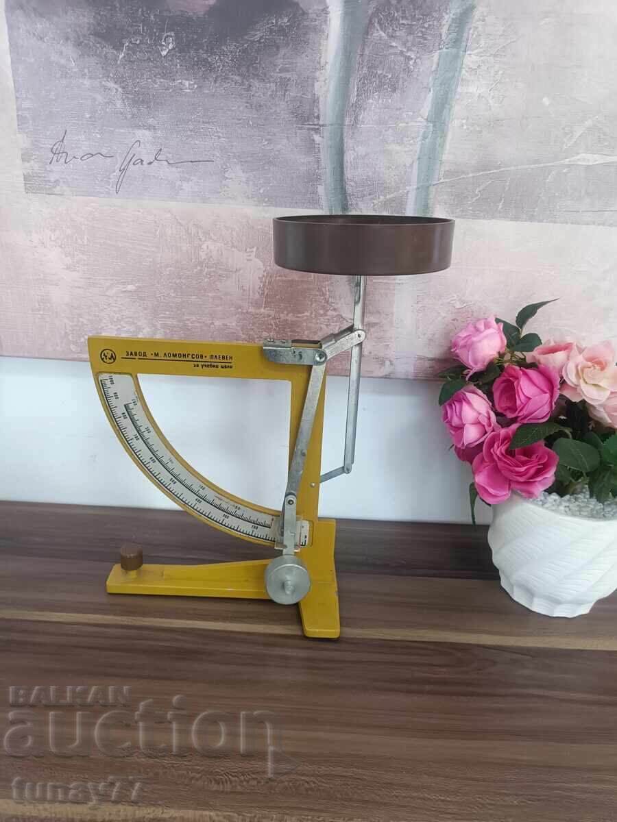 Delivery of Retro scale from the socialist era for collectors Pleven Delivery of Retro scale from the socialist era for collectors Pleven