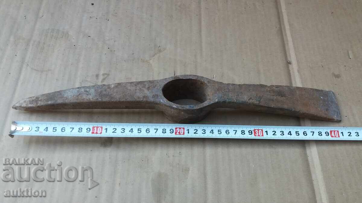 СТАРА МАСИВНА КИРКА, ИНСТРУМЕНТ  ОТЛИЧНА с цена 11.99 лв. | € 6.13