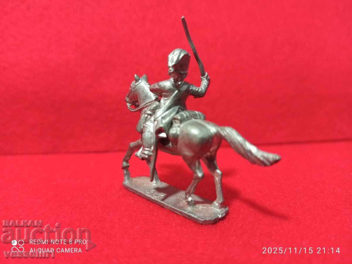 Licitație Soldat de plumb vechi din anii '50, necolorat, detaliat Kinder