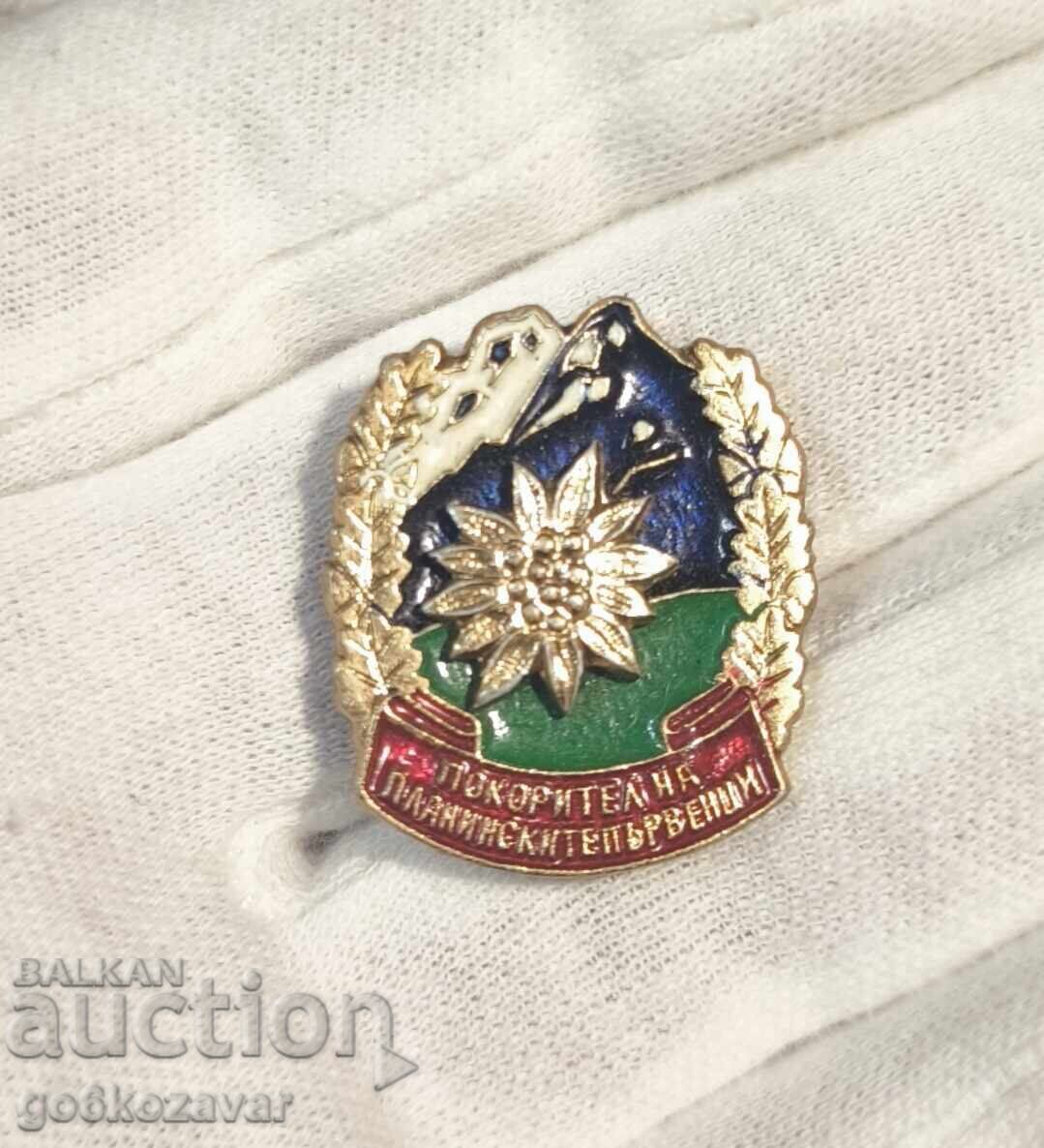 badge conqueror of the mountain leaders bronze 60s