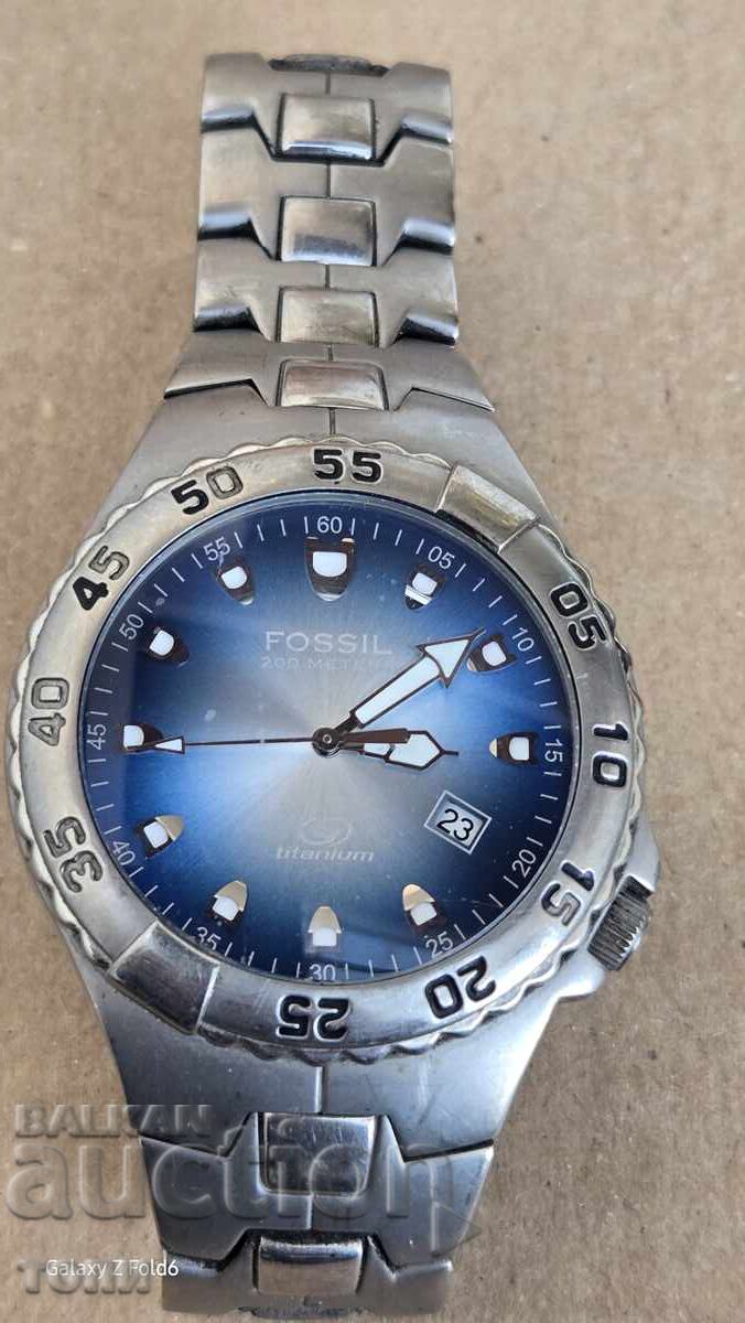 FOSSIL OCEAN QUARTZ ΤΙΤΑΝΙΟΥ RYADŬK ΡΑΒΟΤΙ ΧΩΡΙΣ ΕΓΓΥΗΣΗ BZC με τιμή 42.00 BGN | € 21.47