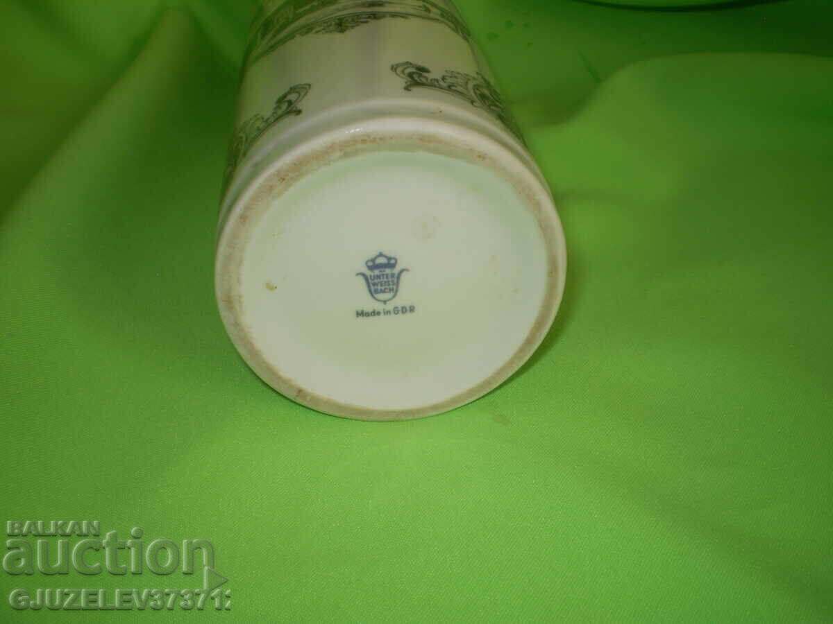 Licitație Vază retro din porțelan made in GDR