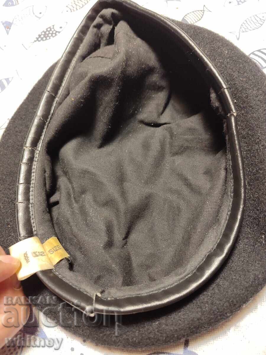 Licitație Căciulă din lână