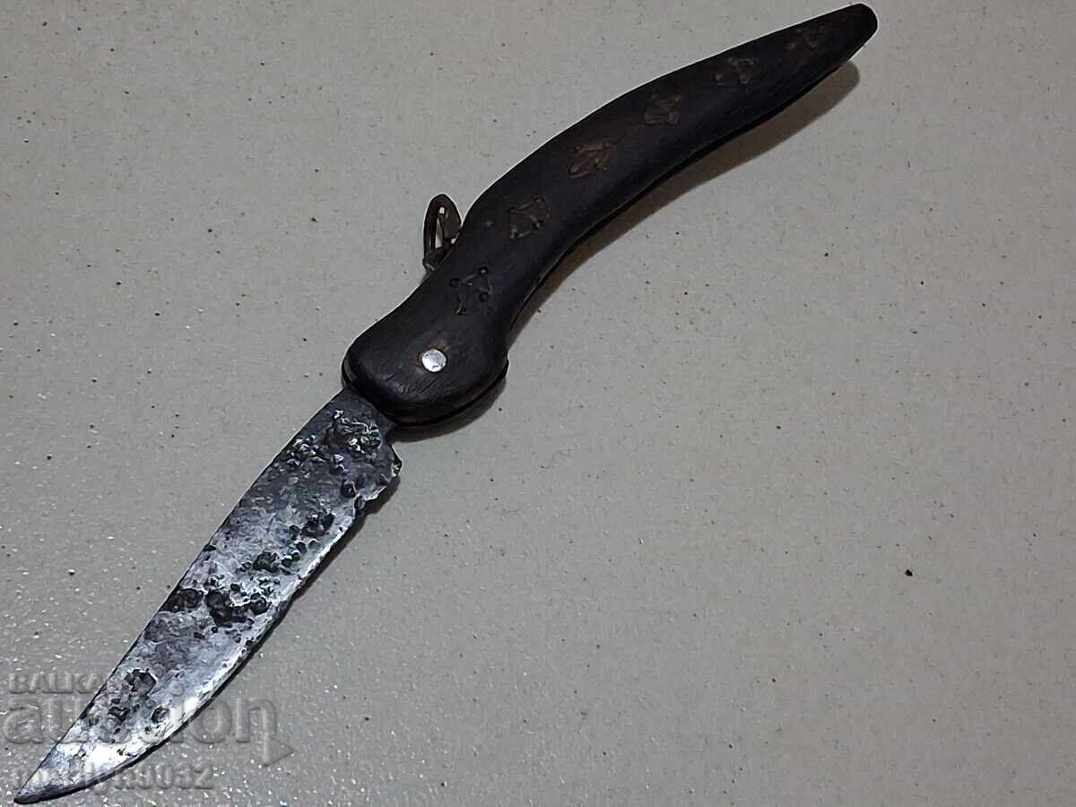 Very old knife leg - 5