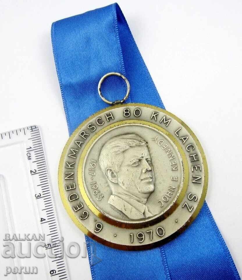 Swiss medal with the likeness of John F. Kennedy 1970 - 5 Swiss medal with the likeness of John F. Kennedy 1970 - 5
