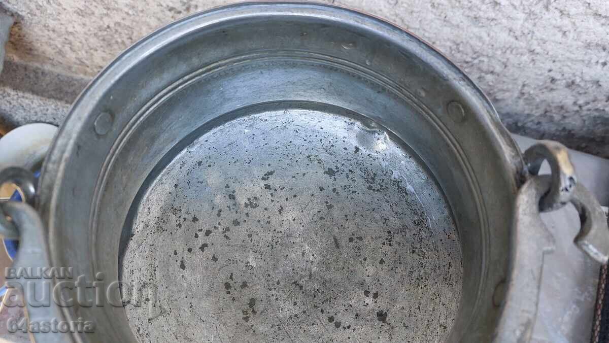 Μέντσε, καζάνι, χάλκινο δοχείο, μικρό χάλκινο δοχείο, λέβητας, μέντζε Μέντσε, καζάνι, χάλκινο δοχείο, μικρό χάλκινο δοχείο, λέβητας, μέντζε