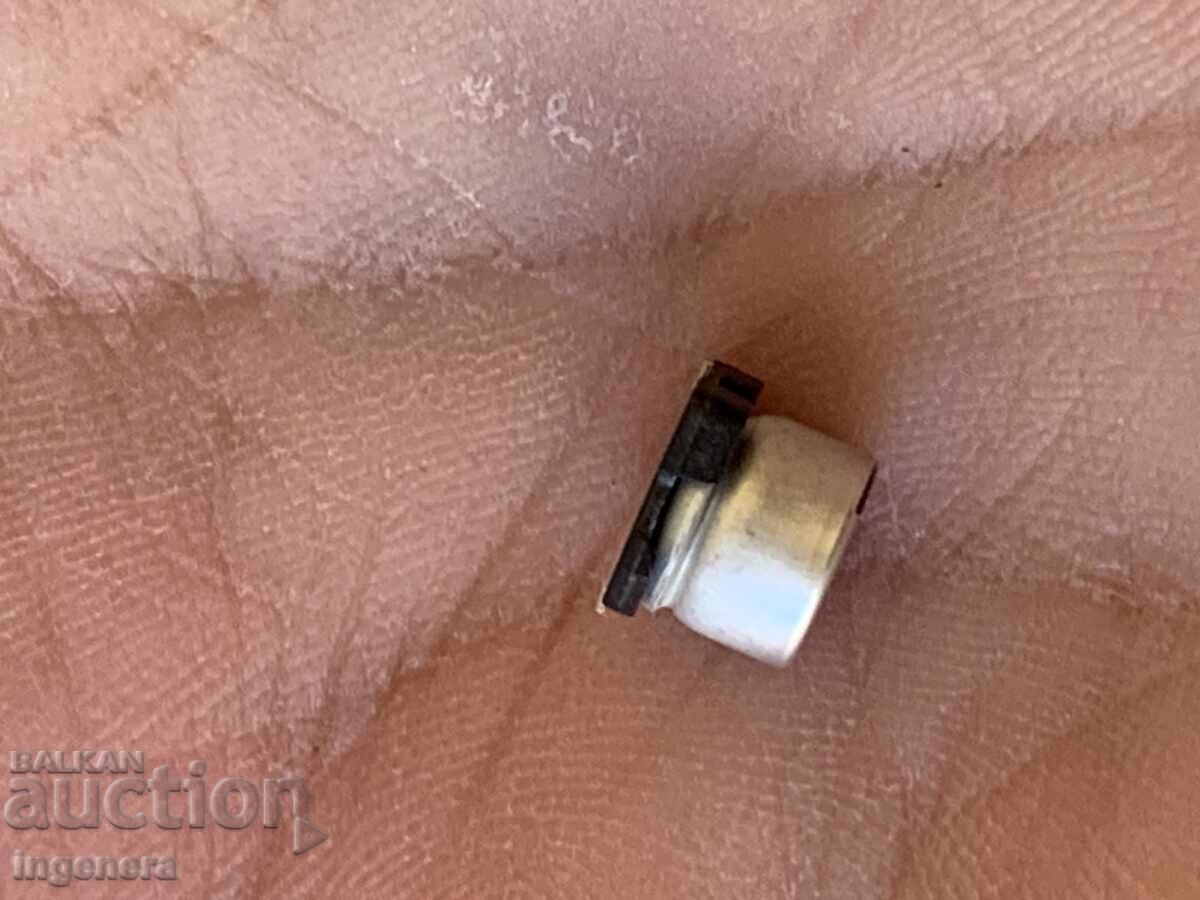 Аукцион КОНДЕНЗАТОР КОНДЕНЗАТОРИ АЛУМИНИЙ ЕЛЕКТРОЛИТНИ-1500 БР. НОВО Аукцион КОНДЕНЗАТОР КОНДЕНЗАТОРИ АЛУМИНИЙ ЕЛЕКТРОЛИТНИ-1500 БР. НОВО