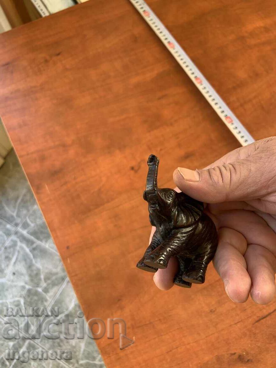 Auction  STATUETTE FIGURE SCULPTURE WOOD ELEPHANT ELEPHANT CALF EBONY