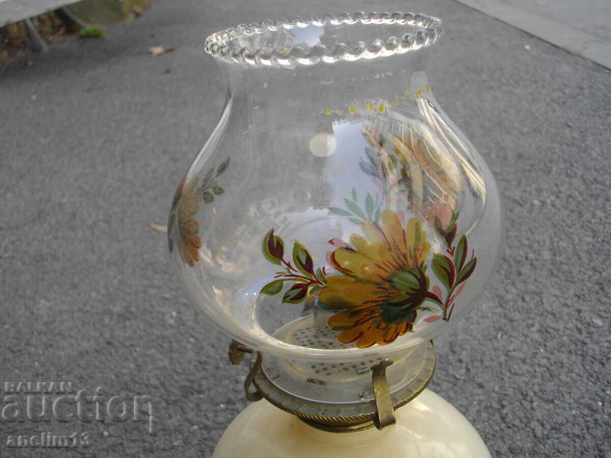 Auction  OLD GAS LAMP