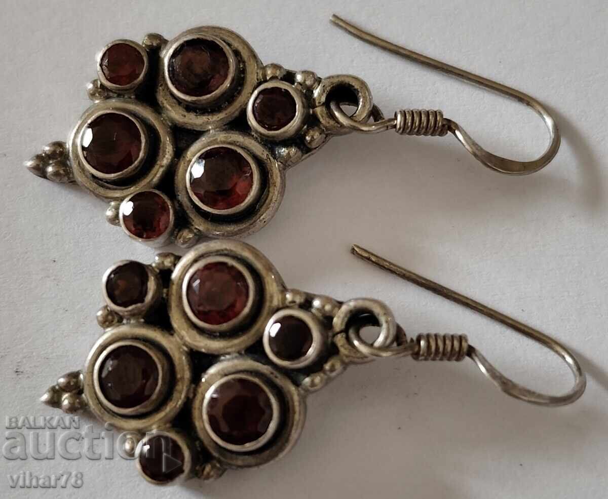 Silver earrings with garnets - 5