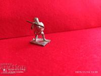 Soldat de plumb vechi din anii '50, necolorat, detaliat Kinder