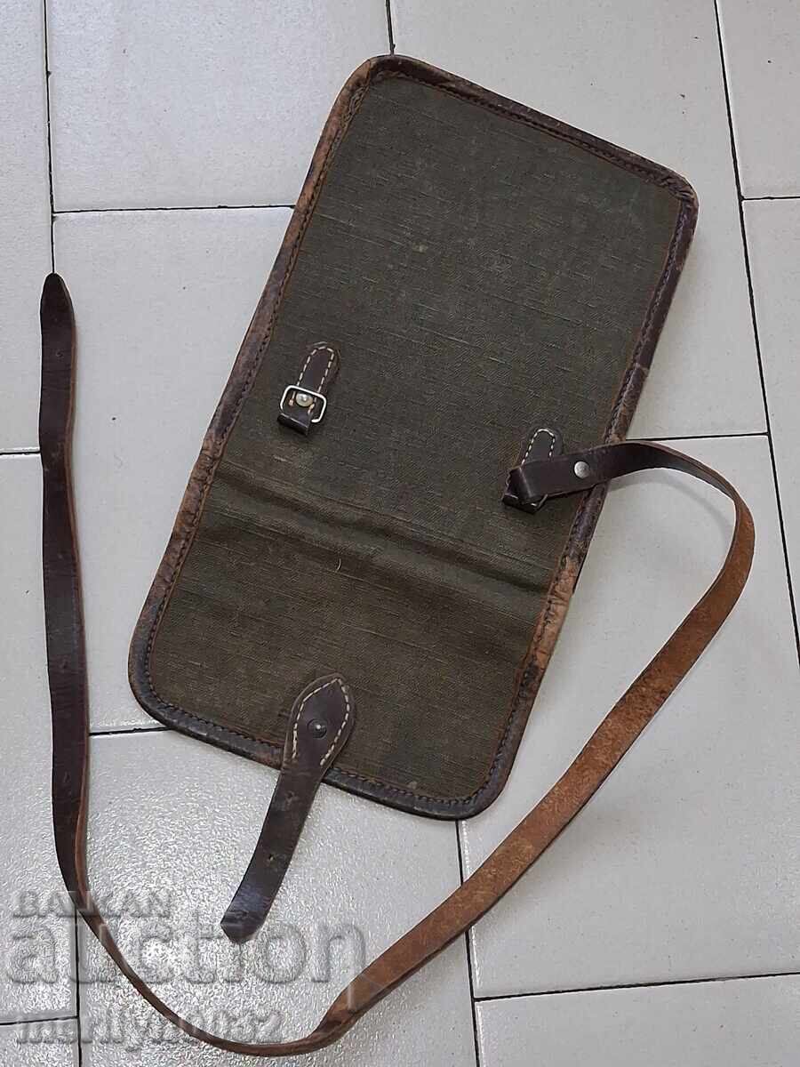 Delivery of Canvas Commander Bag