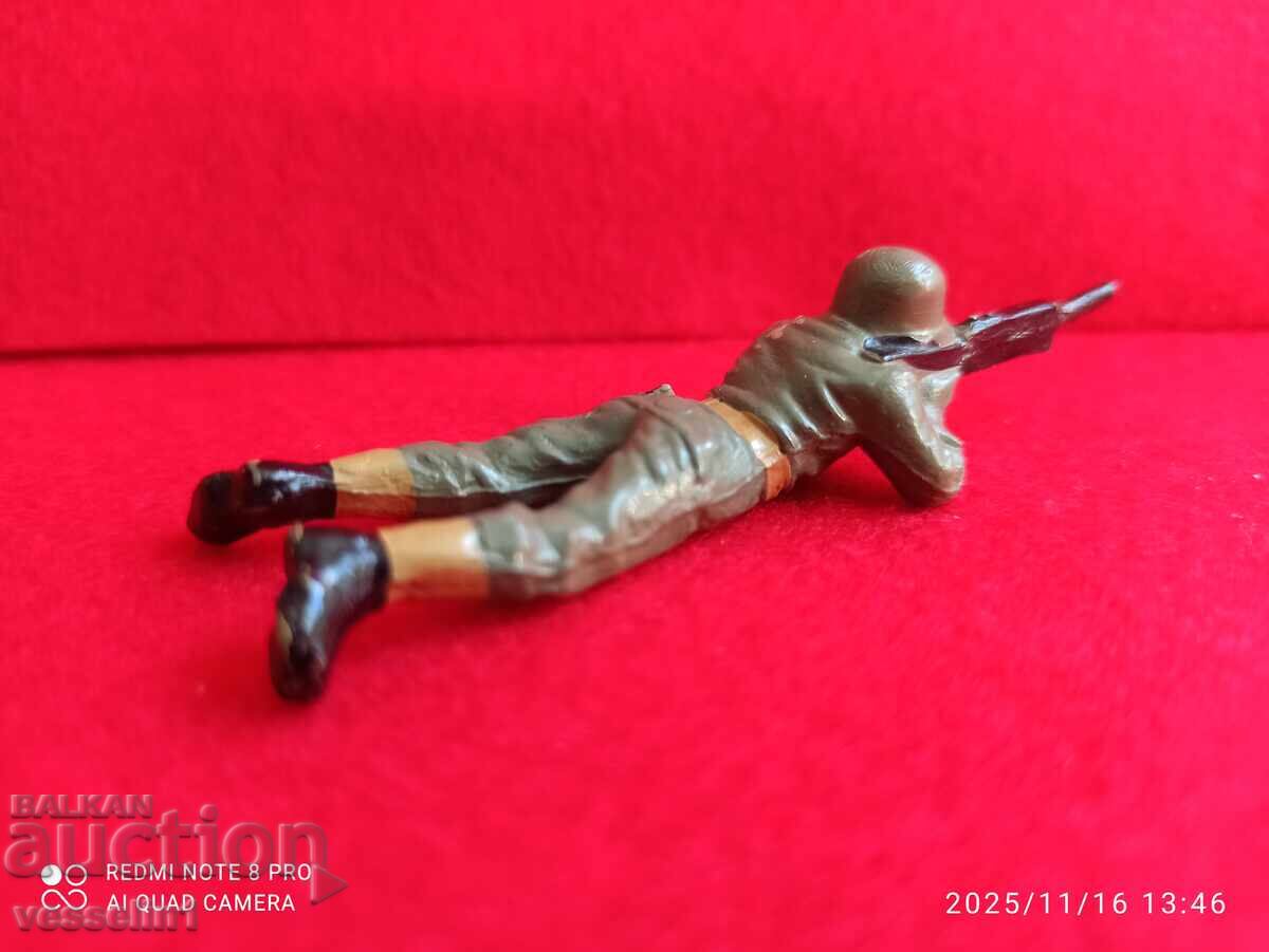 Немска фигурка еластолин вермахта с цена 18.00 лв. | € 9.20