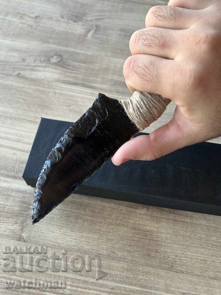 Delivery of Obsidian knife with onyx handle #8