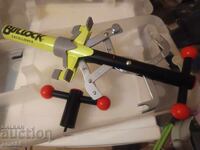 Μπουλλοκ κλειδαριά αυτοκινήτου Β.Ζ.Τ