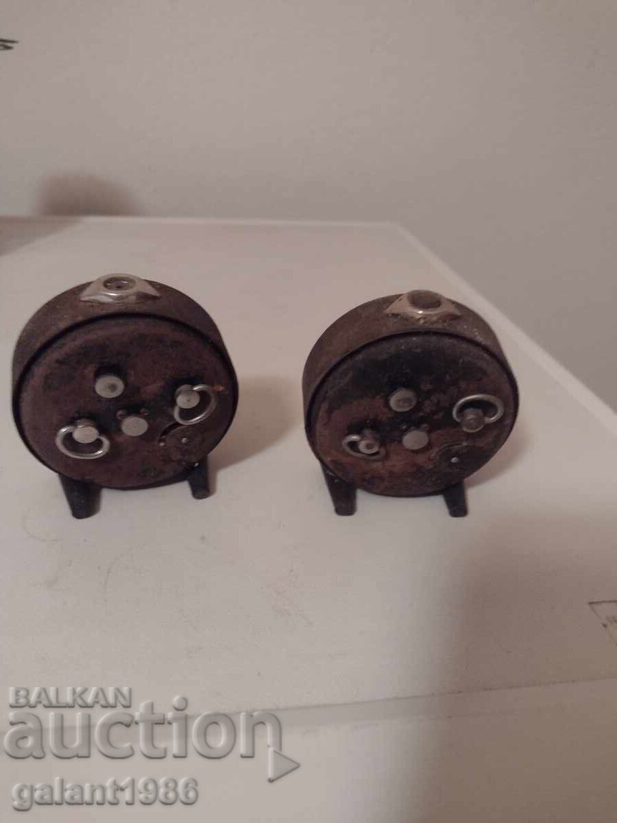 Old clocks with price 10.00 BGN | € 5.11
