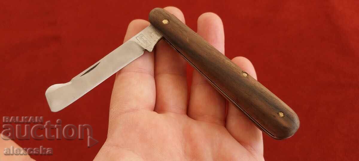 Pocket grafting knife