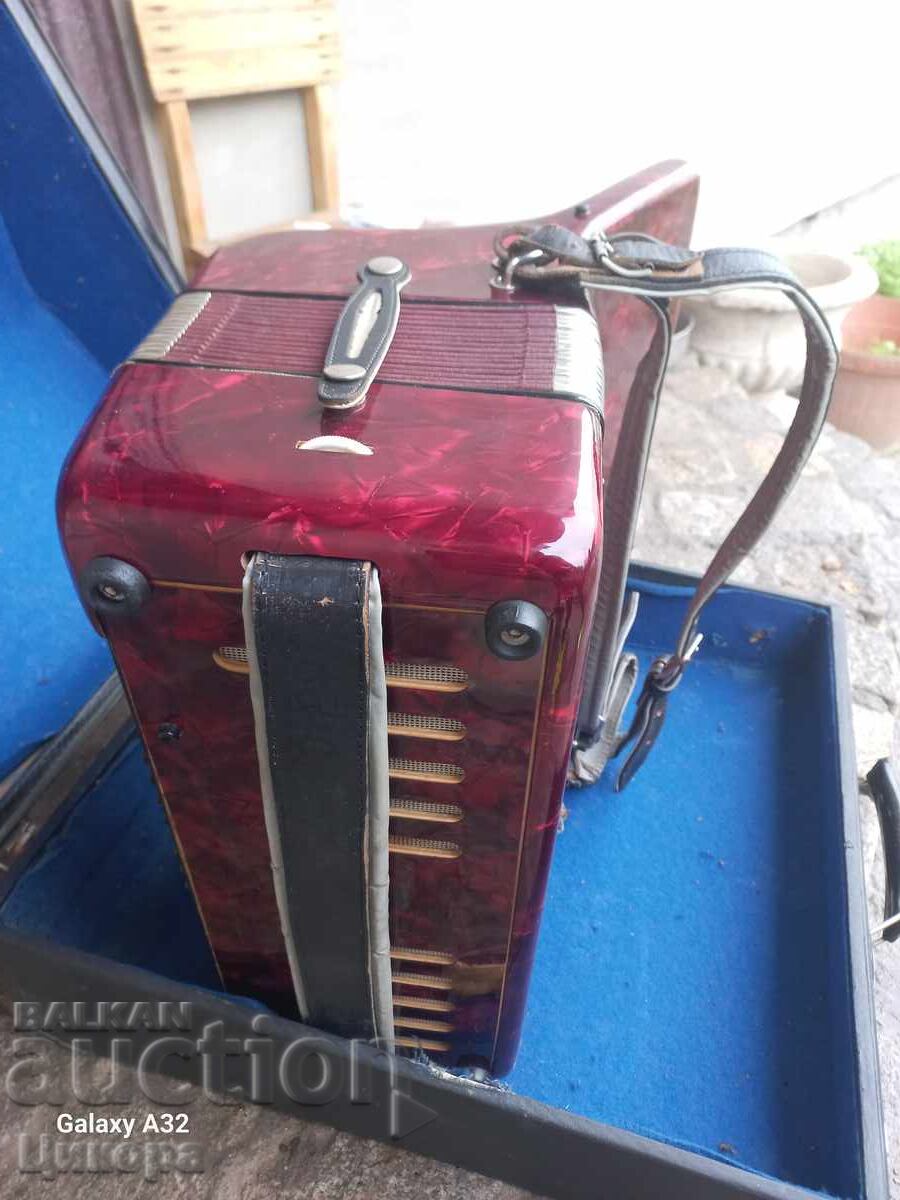 ΑΚΟΡΝΤΕΟΝ WELTMEISTER Weltmeister 48 μπάσα BRILLANTEN - 5