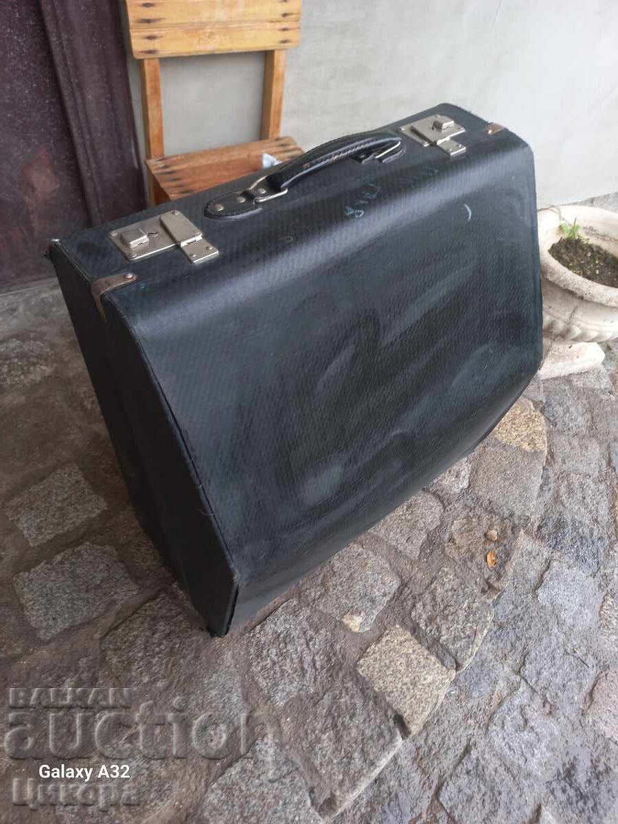 ΑΚΟΡΝΤΕΟΝ WELTMEISTER Weltmeister 48 μπάσα BRILLANTEN - 7