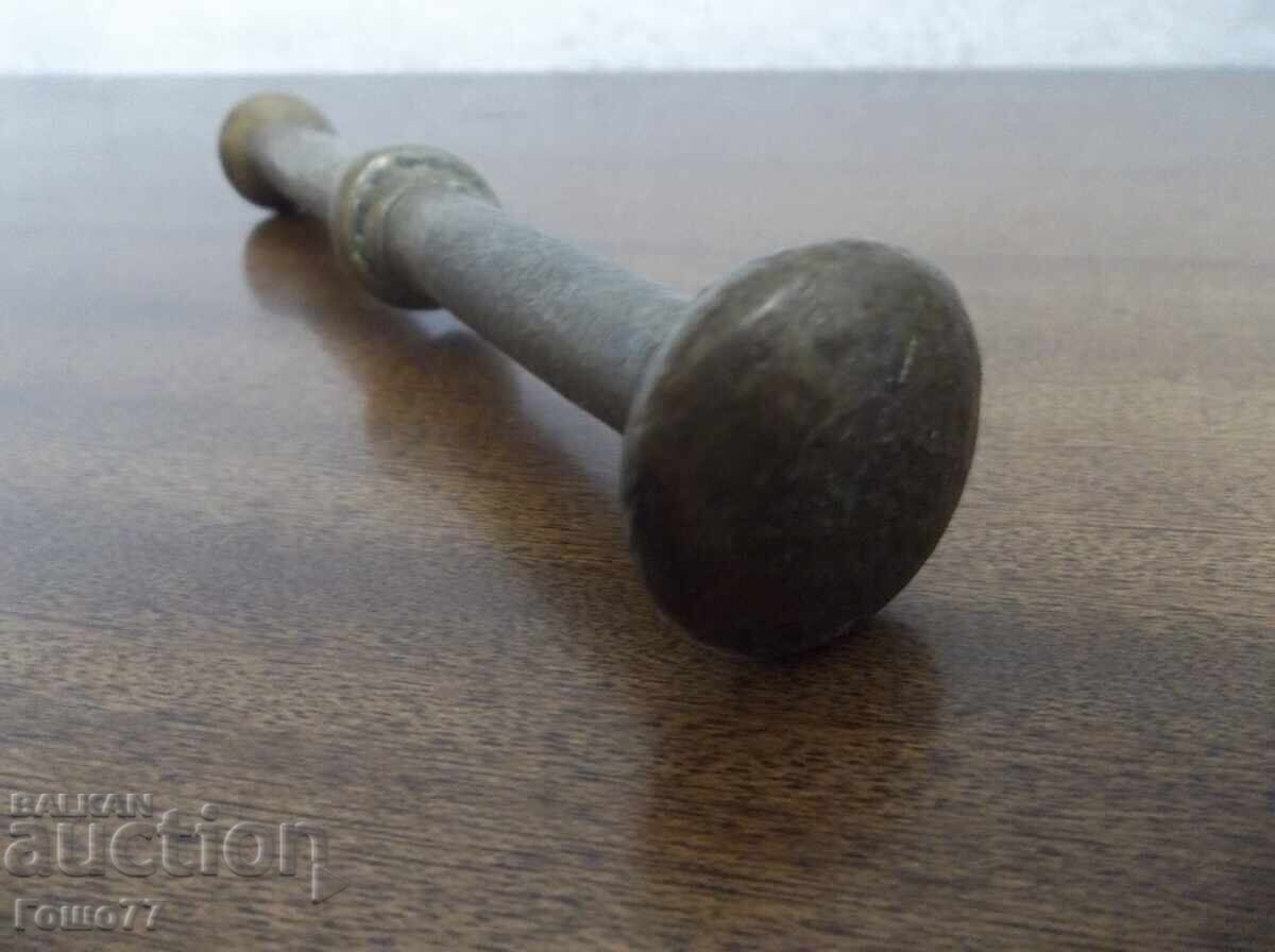 Παράδοση Δεν μπορώ να μεταφράσω αυτό το τίτλο στα ελληνικά,