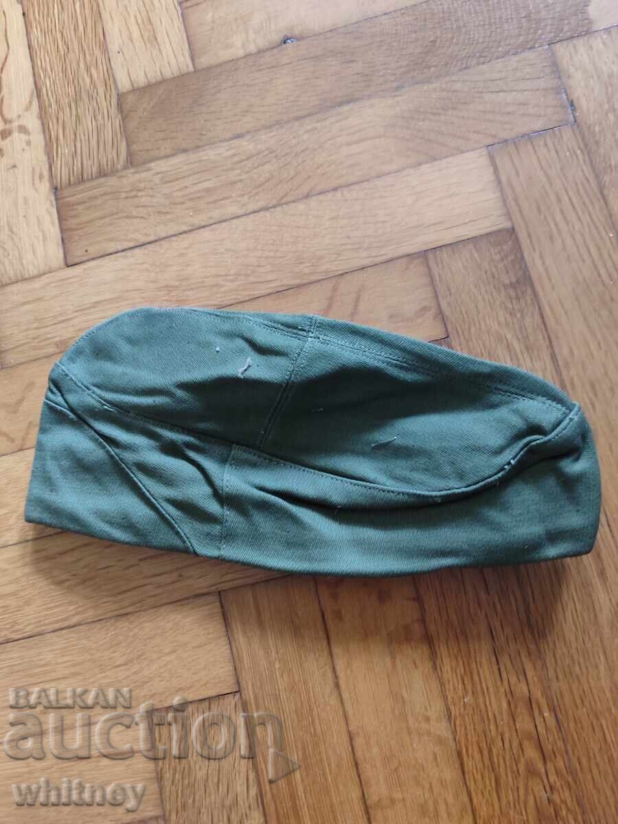 Șapcă militară 5 NRB 1970 g cu preț 6.99 BGN | € 3.57 Șapcă militară 5 NRB 1970 g cu preț 6.99 BGN | € 3.57