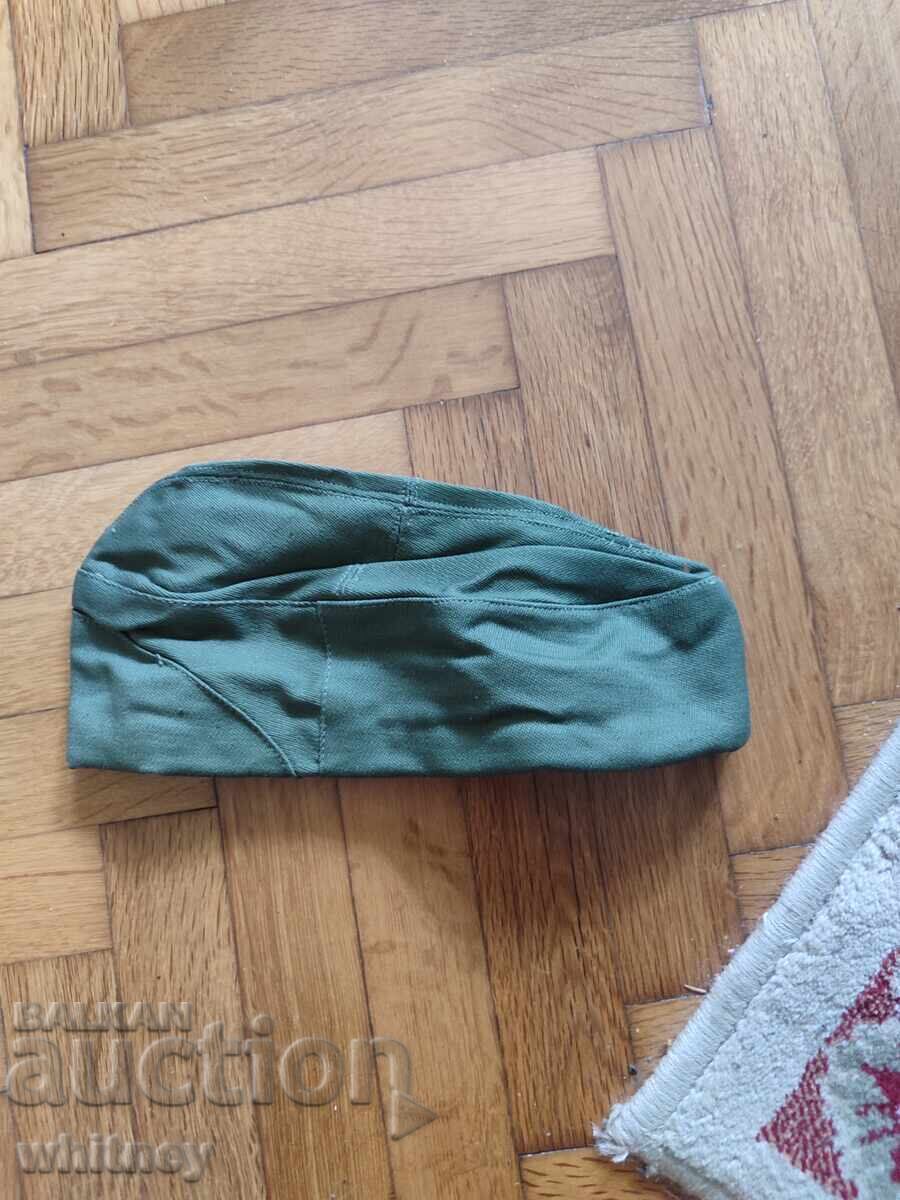 Șapcă militară 11 RPR 1970 cu preț 6.99 BGN | € 3.57