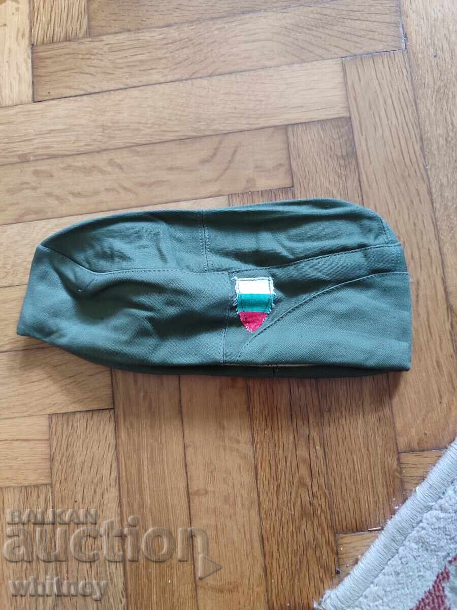 Военно кепе 13 НРБ