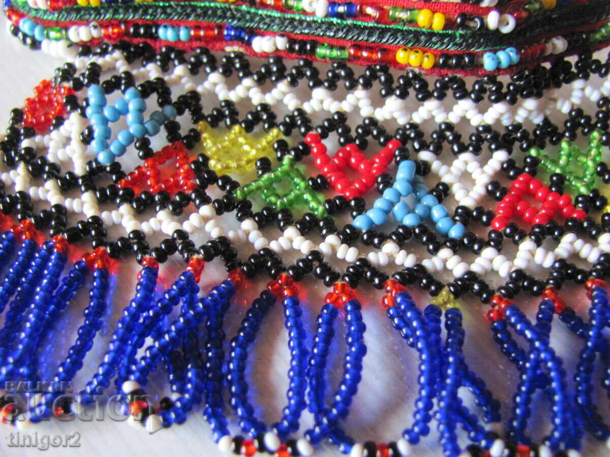 Auction  Women's jewelry for traditional costume - glass beads