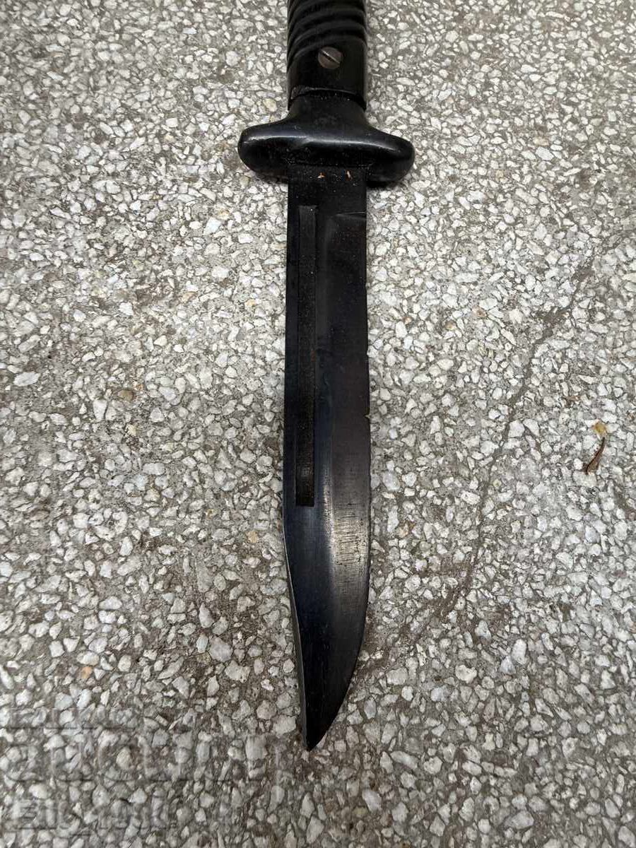 Licitație Cuțitul zilei Licitație Cuțitul zilei