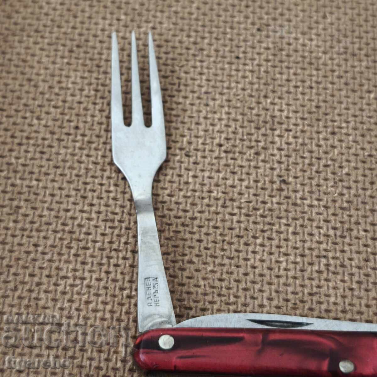 Livrarea Briceag pliabil Veliko Tărnovo