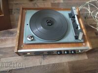 Pick-up Accord 201 rusesc cu două boxe