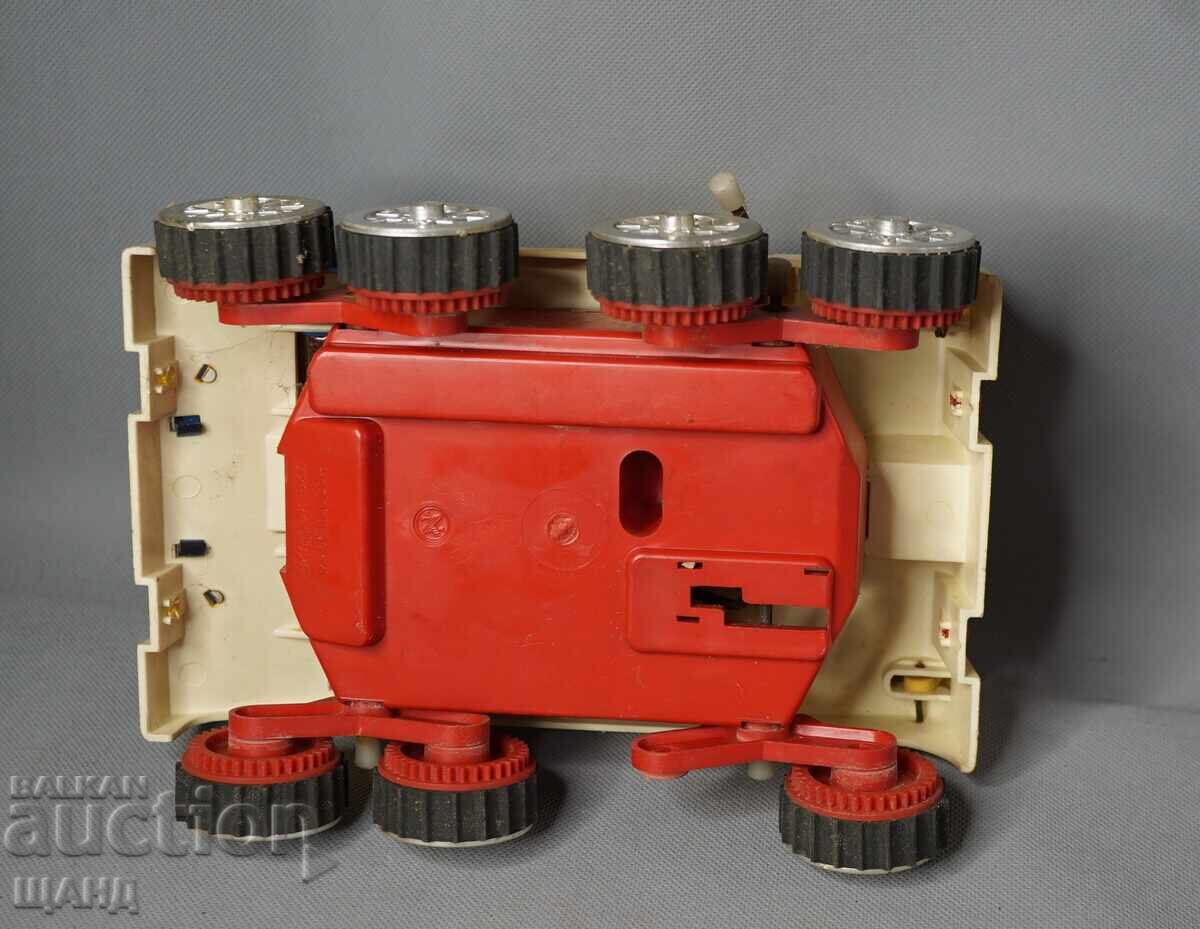 Old Russian plastic toy model Lunokhod (moon rover) on batteries - 5