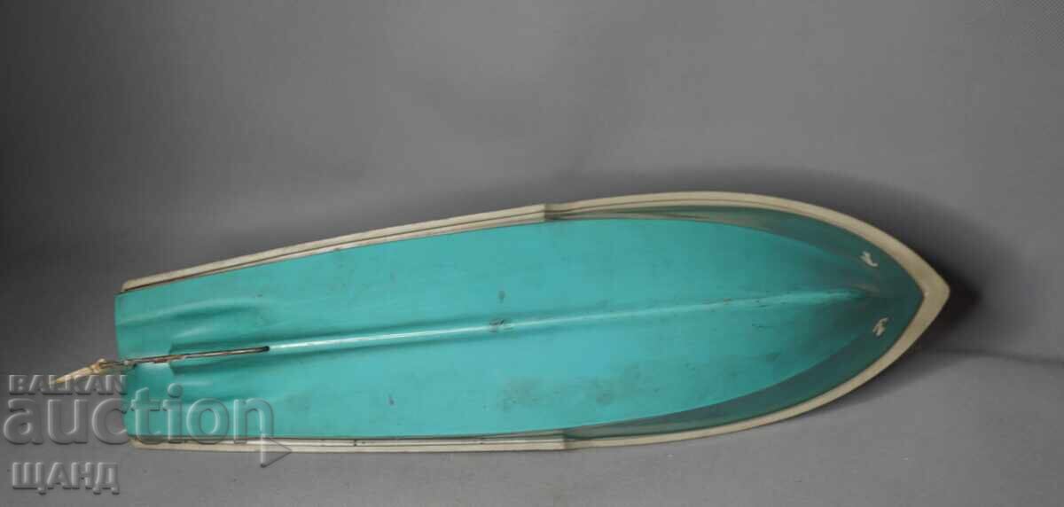 Παλιό Μεγάλο Πλαστικό Παιχνίδι Μοντέλο Βάρκας με Μπαταρίες - 5