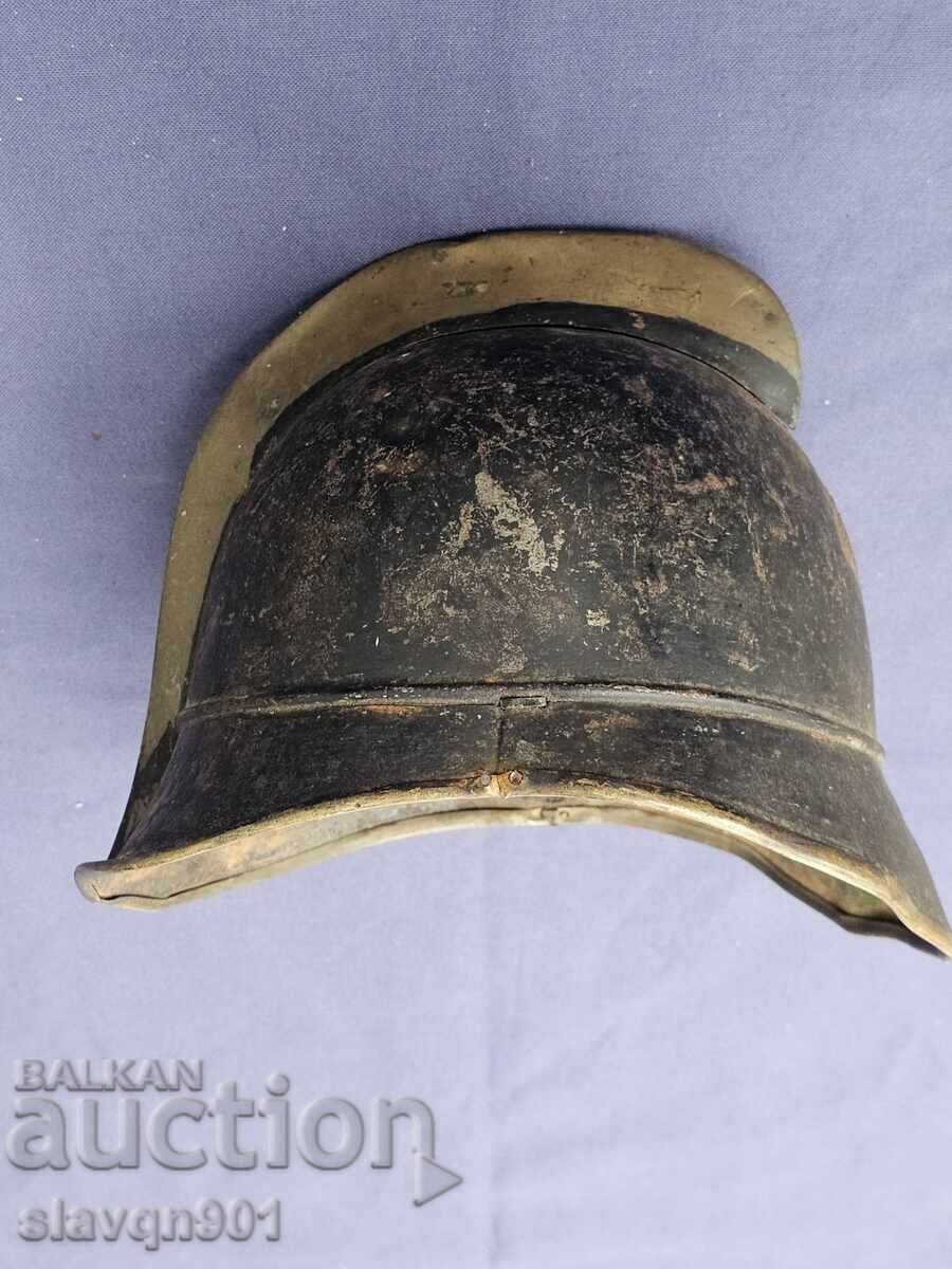 Παλιά πυροσβεστική κράνος από ορείχαλκο - 7 Παλιά πυροσβεστική κράνος από ορείχαλκο - 7