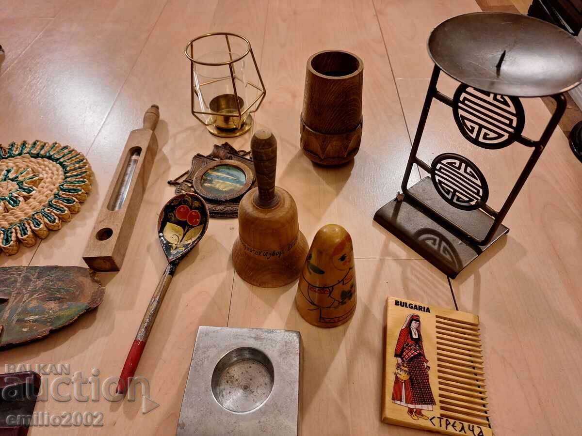 Auction  Retro souvenirs