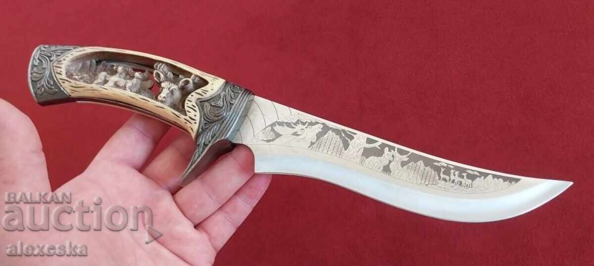 Μαχαίρι με βάση με τιμή 43.00 BGN | € 21.99