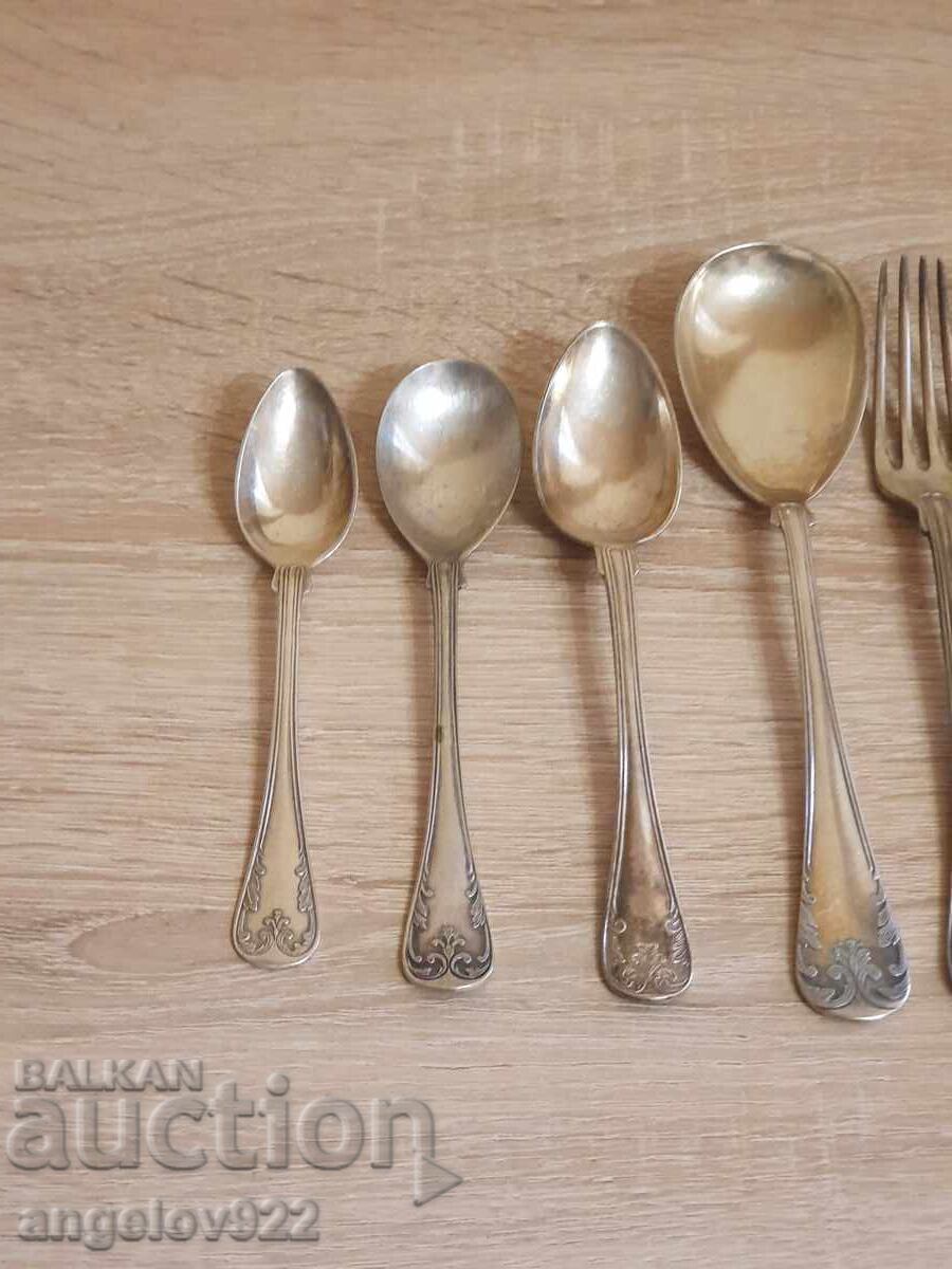 Delivery of Cutlery!!!